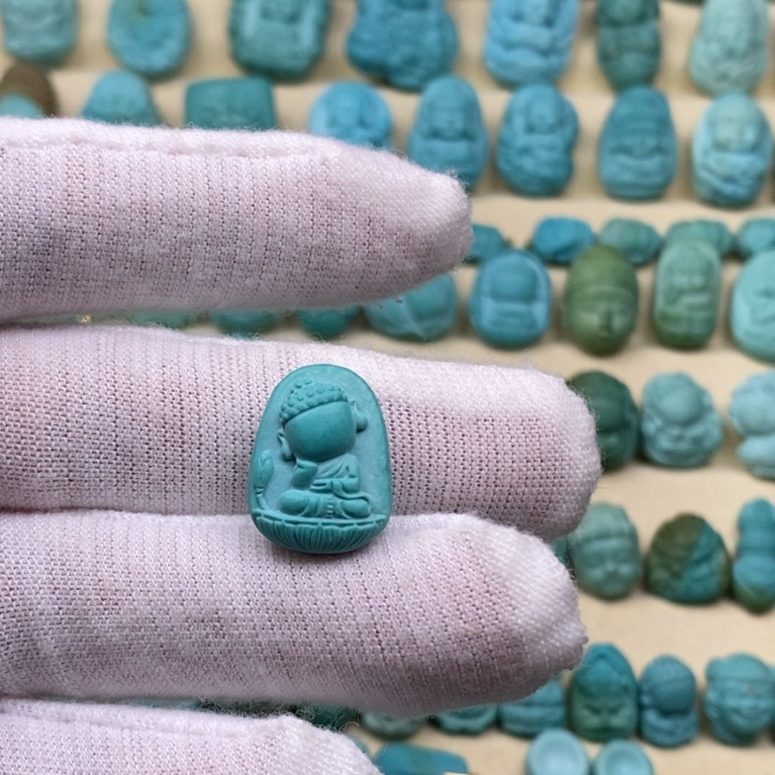 未镶嵌绿松石雕刻