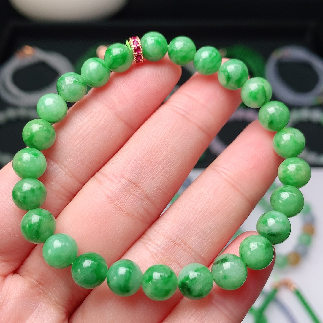 翡翠手链未镶嵌翡翠