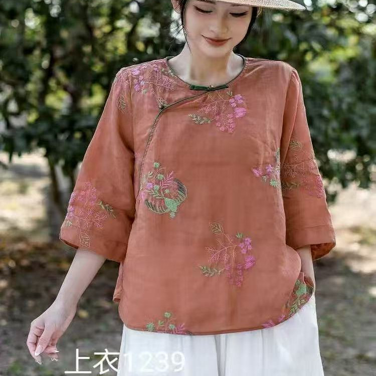 一粒扣绣花圆领套头苎麻衬衣女新款文艺复古时尚宽松衬衫H32