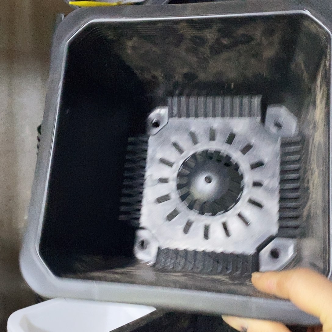 塑料新22公分黑方盆买5送一