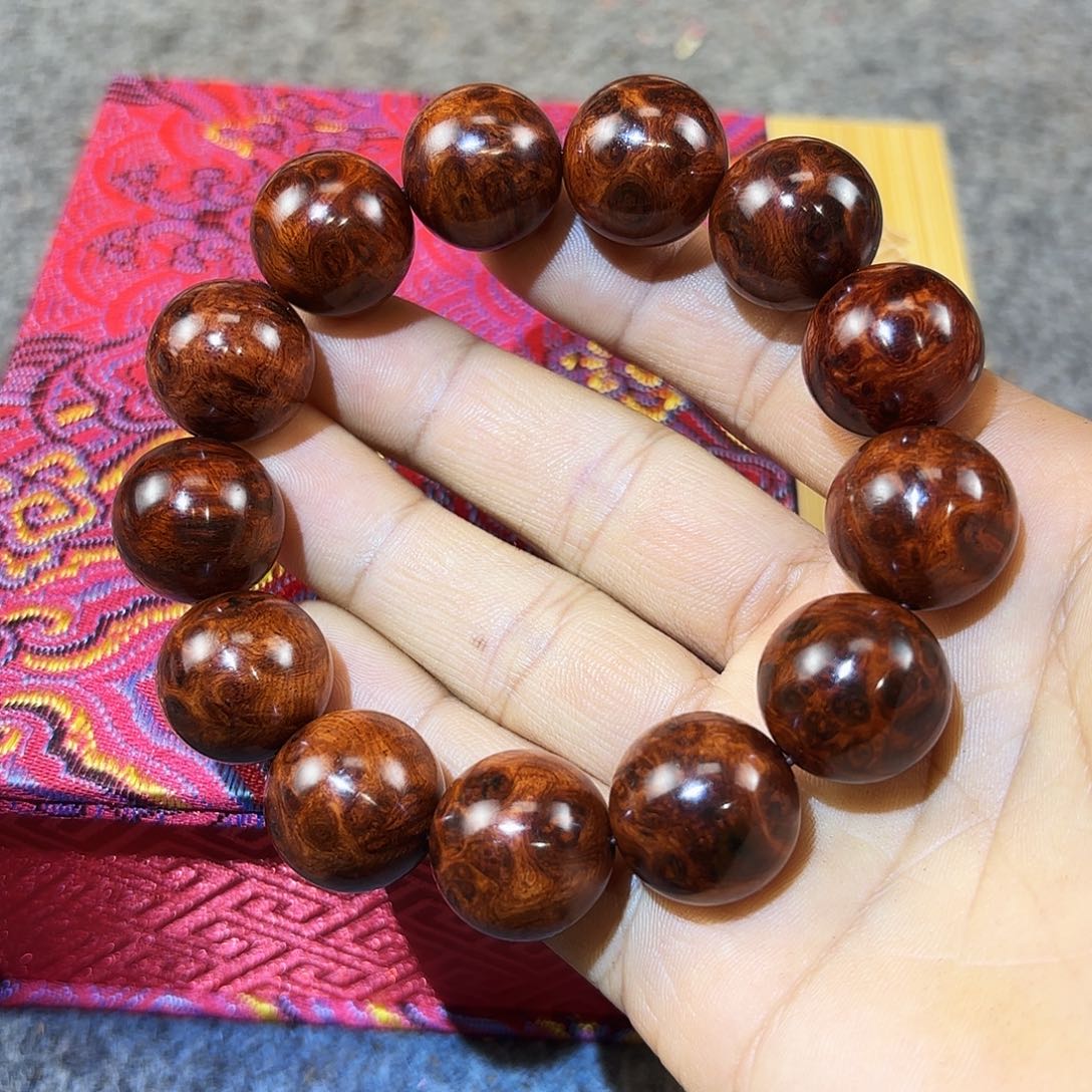 于***辰黄花梨/降香黄檀1.8紫油梨帝王紫黑金瘤爆满 极高收藏品