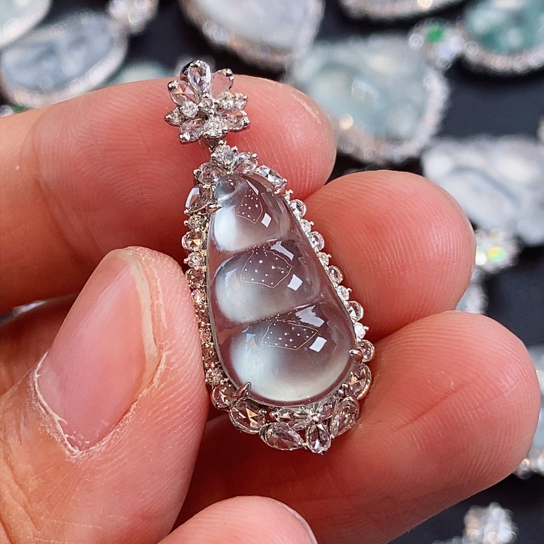 翡翠颈饰18K金镶嵌啊啊啊啊啊啊