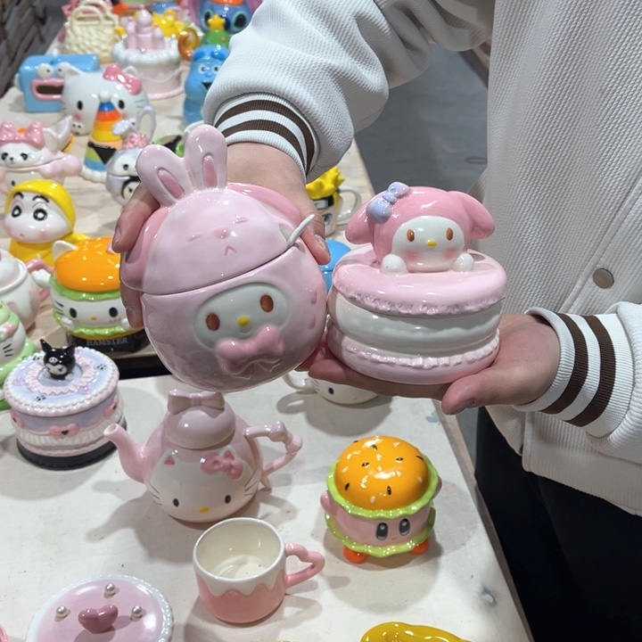 紫砂茶案这么晚还不睡吗我在