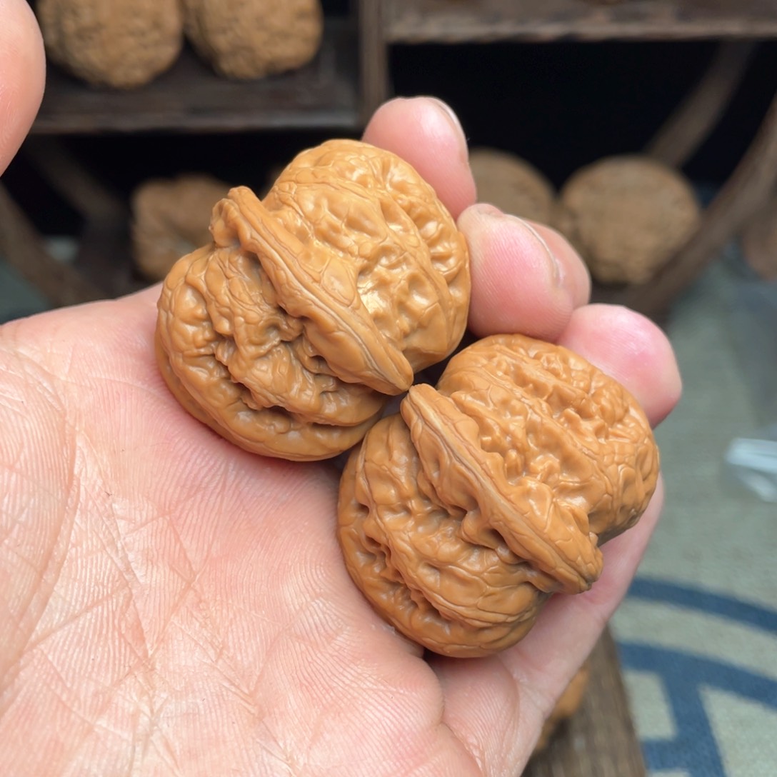 文玩核桃把件小***丁39毕业金锭子元宝