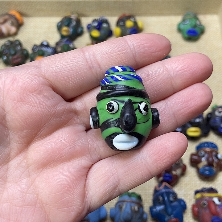 琉璃颈饰福利绿色小脸