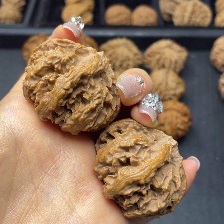 文玩核桃吊坠突突突突突突