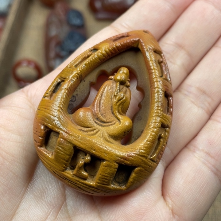 玛瑙/玉髓颈饰未镶嵌