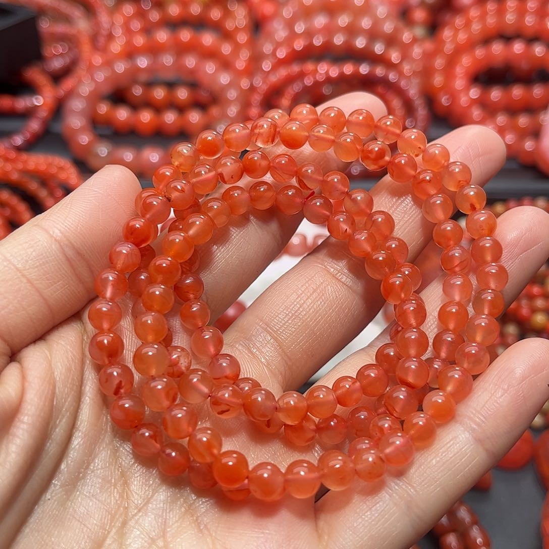 南红玛瑙手链未镶嵌