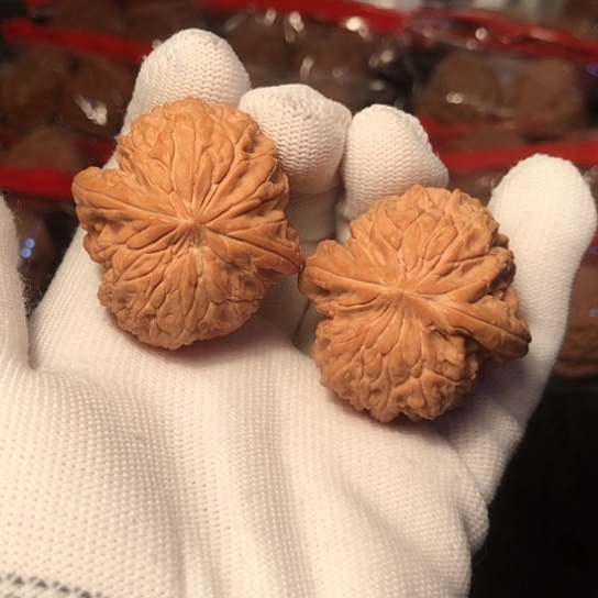 文玩核桃把件暴雪38