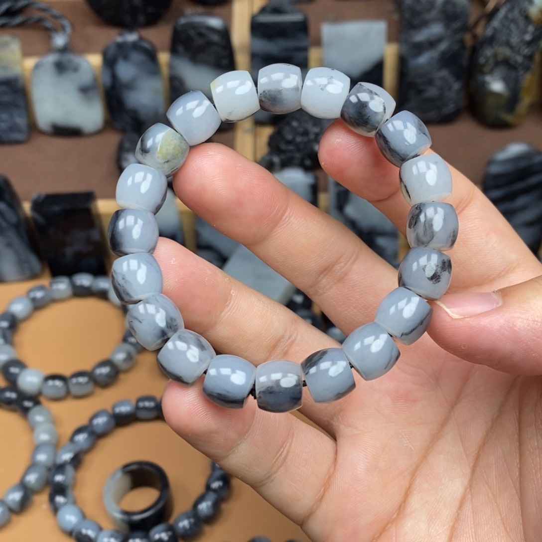 【闪购商品】和田玉颈饰未镶嵌