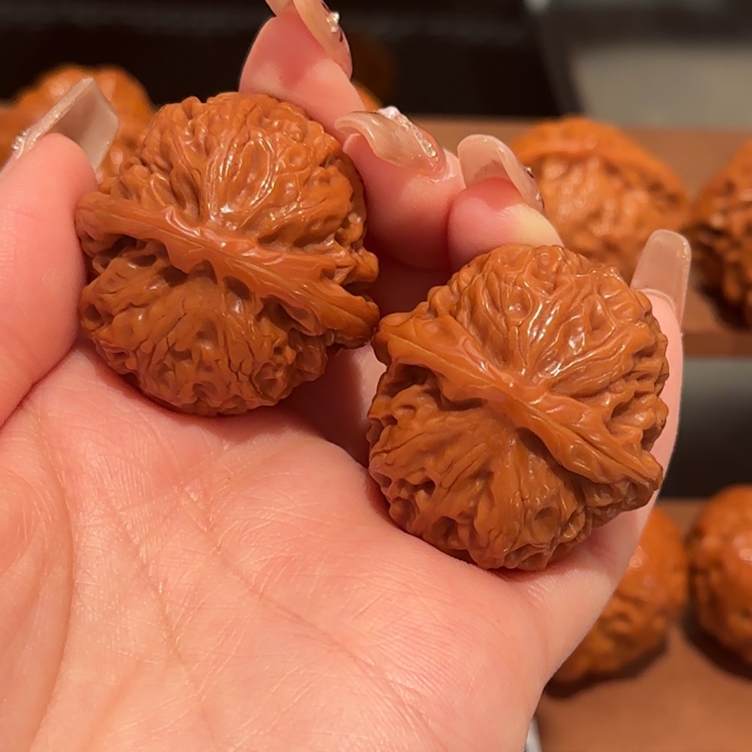 桃核吊坠精品宫灯36 751