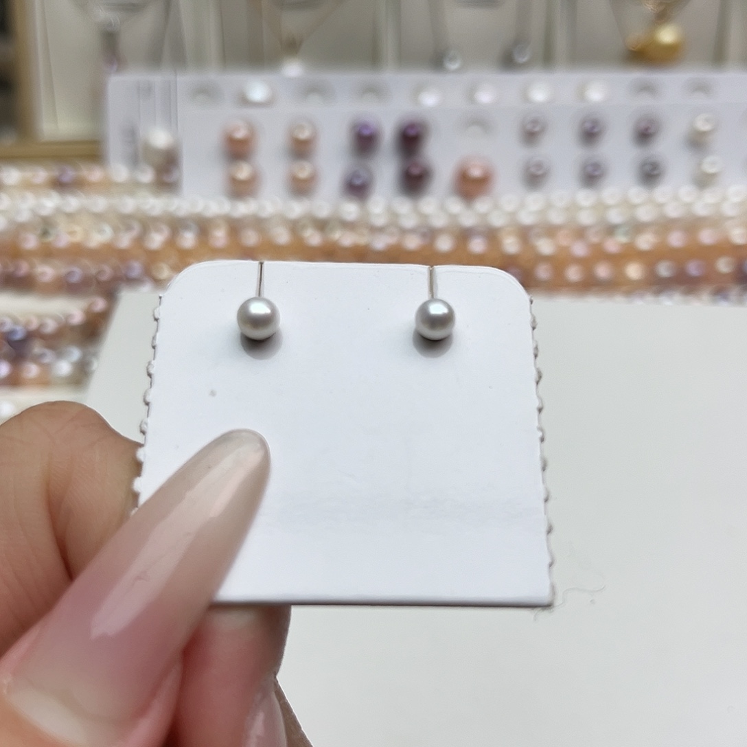 未镶嵌耳饰淡水珍珠