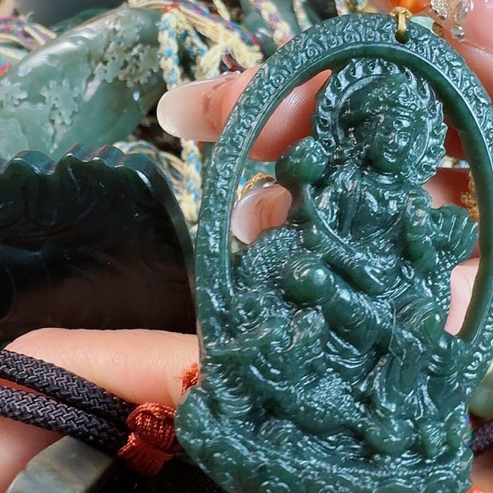 和田玉把件未镶嵌