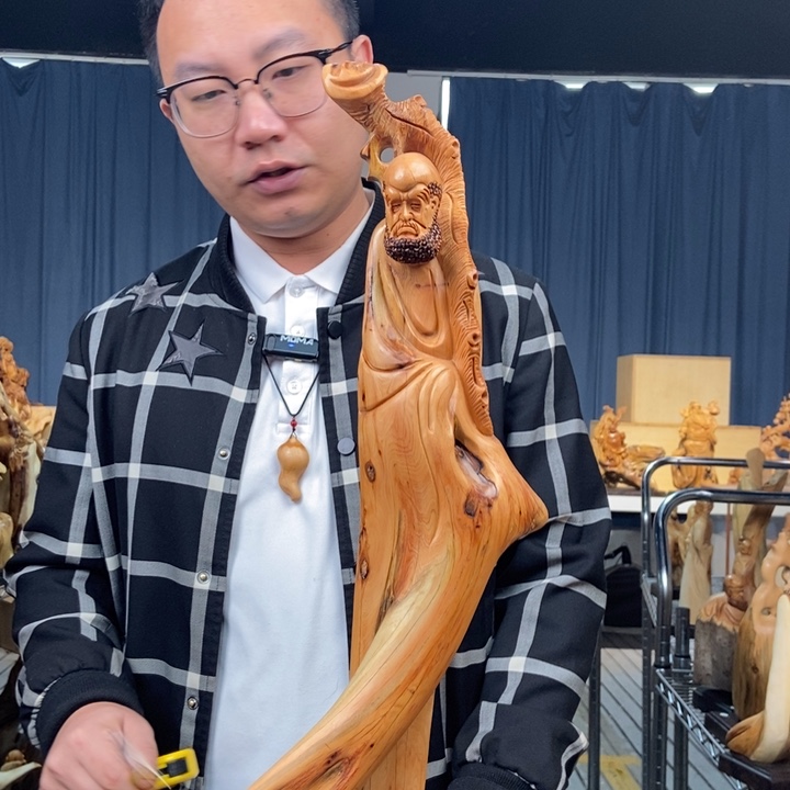 柏木（崖柏）随型摆件