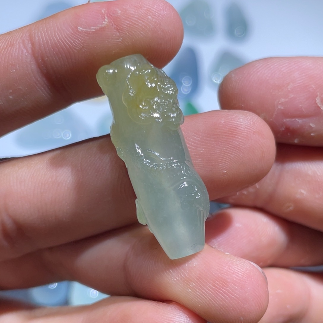 颈饰未镶嵌翡翠盘龙天珠