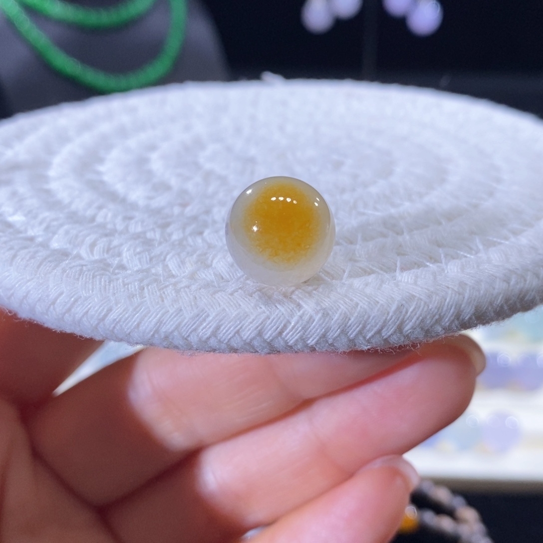翡翠未镶嵌颈饰冰飘黄12.8mm