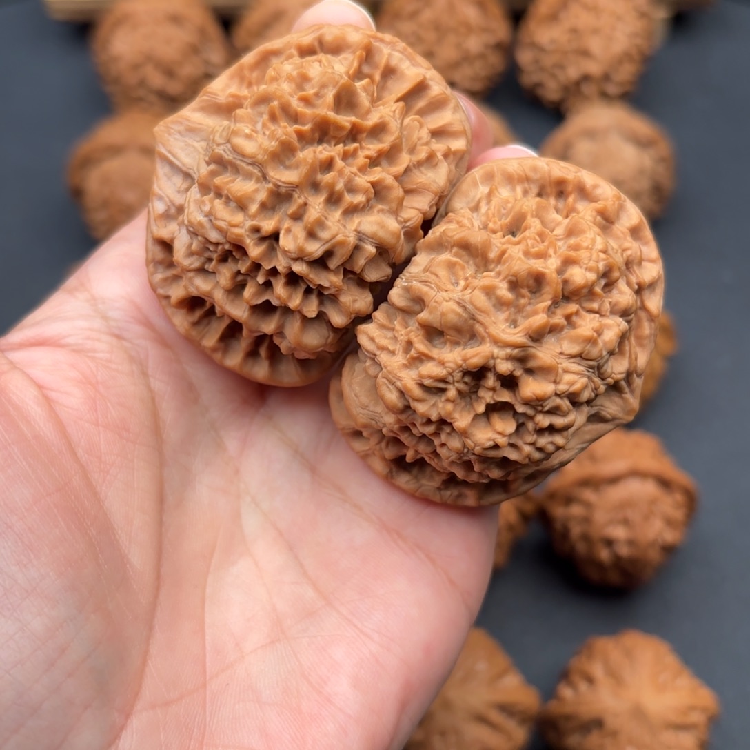 文玩核桃吊坠官帽53