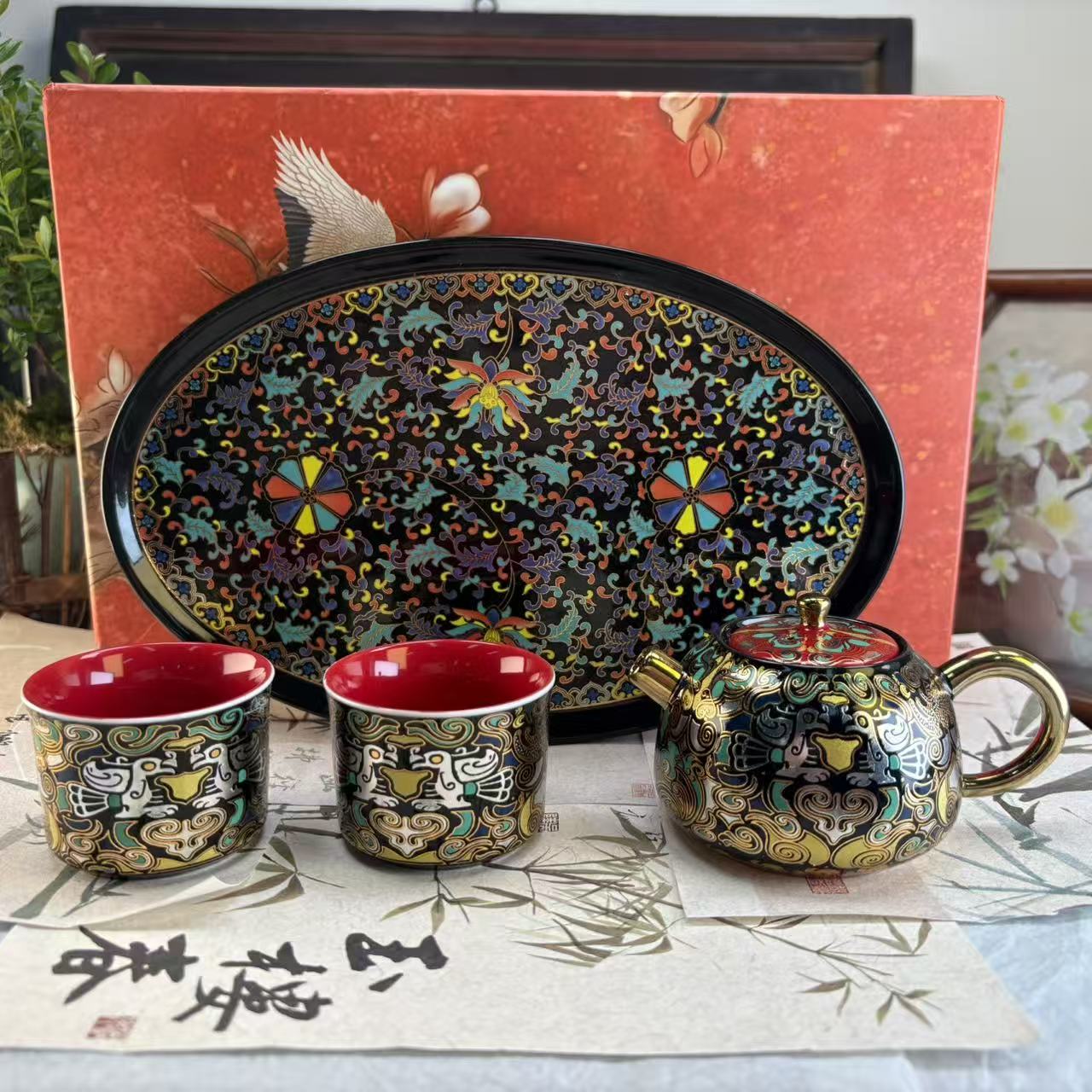 黑金珐琅敦煌壶+两杯+盘+礼盒-3098