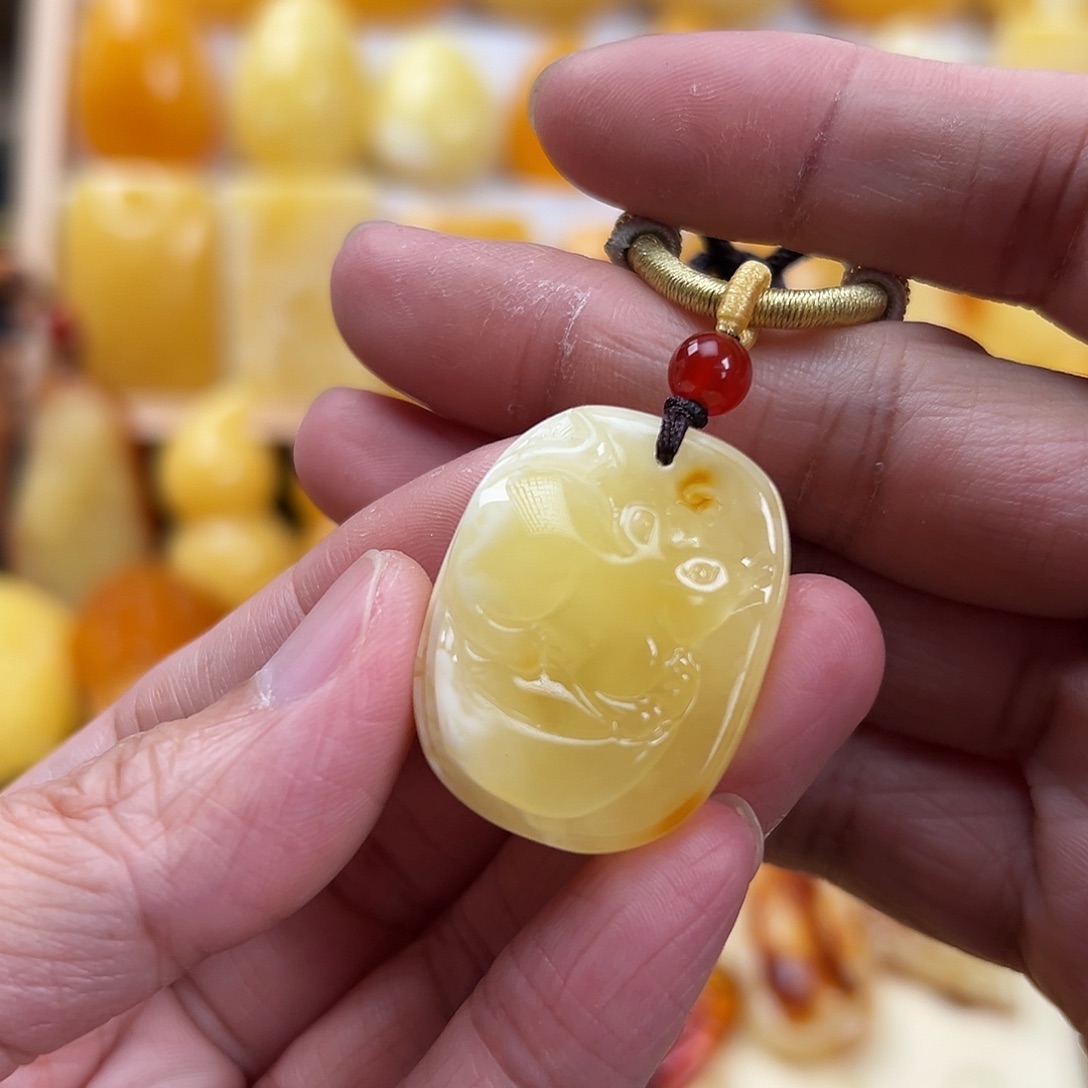 蜜蜡颈饰未镶嵌蜜蜡