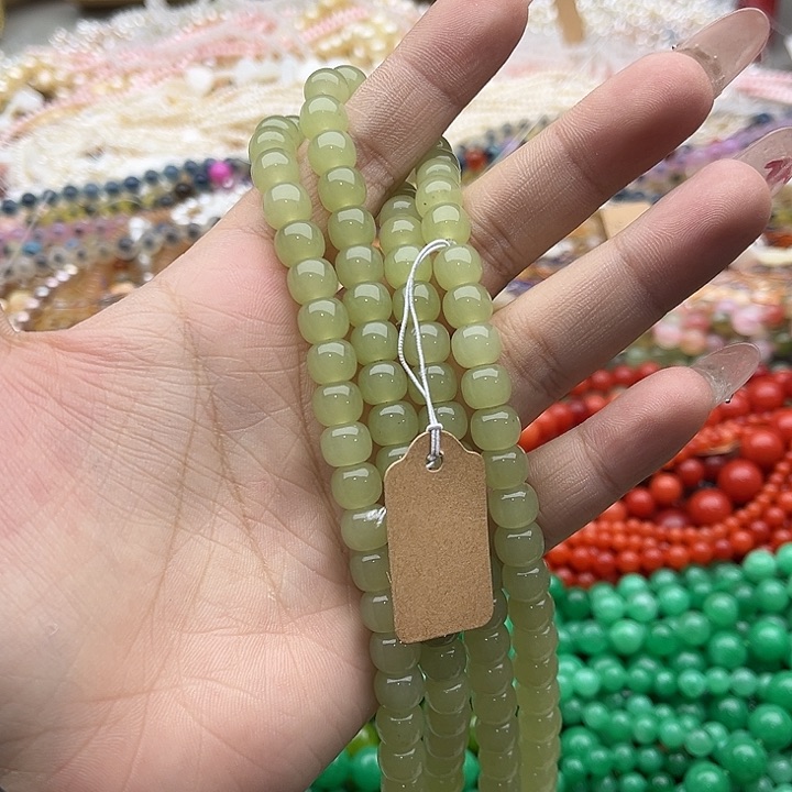 玛瑙/玉髓珠宝半成品未镶嵌一条8mm左右晴水绿和田玉老型珠