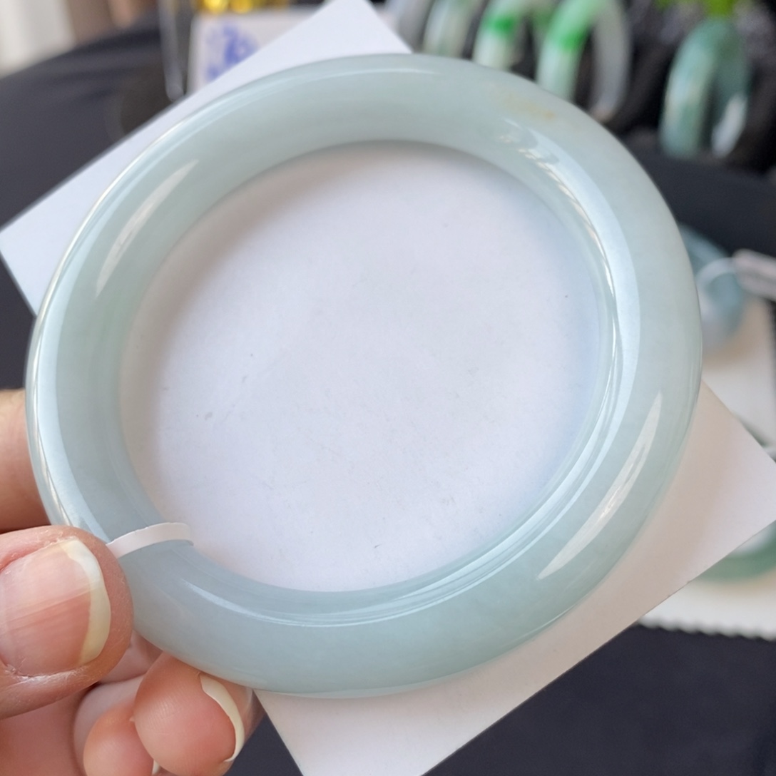 翡翠未镶嵌手镯晴蓝56.5