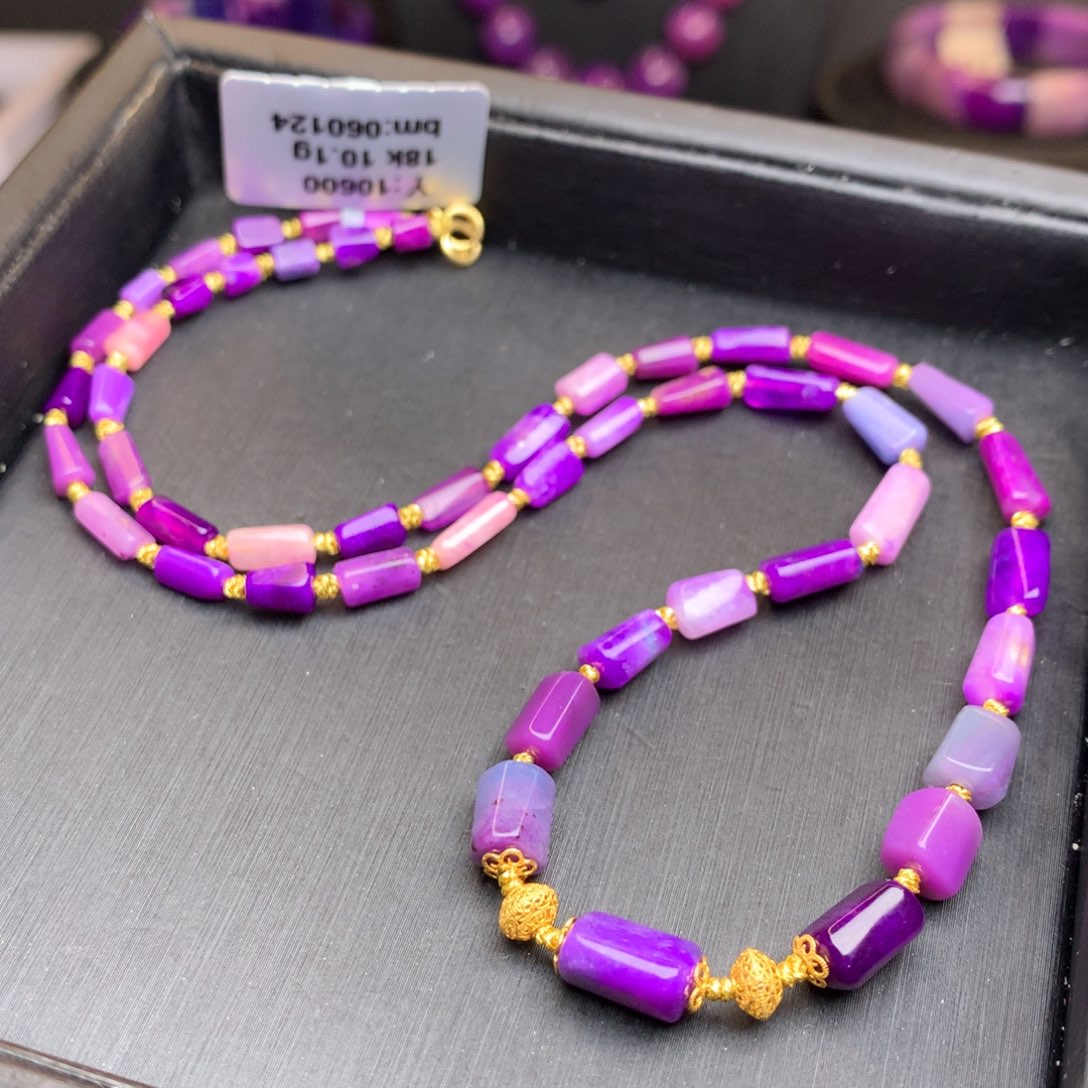 苏纪石（舒俱来）项链18K金镶嵌