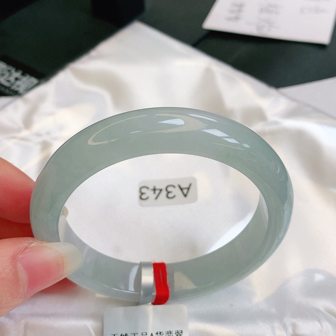 【闪购商品】翡翠手镯未镶嵌缅甸天然a货翡翠