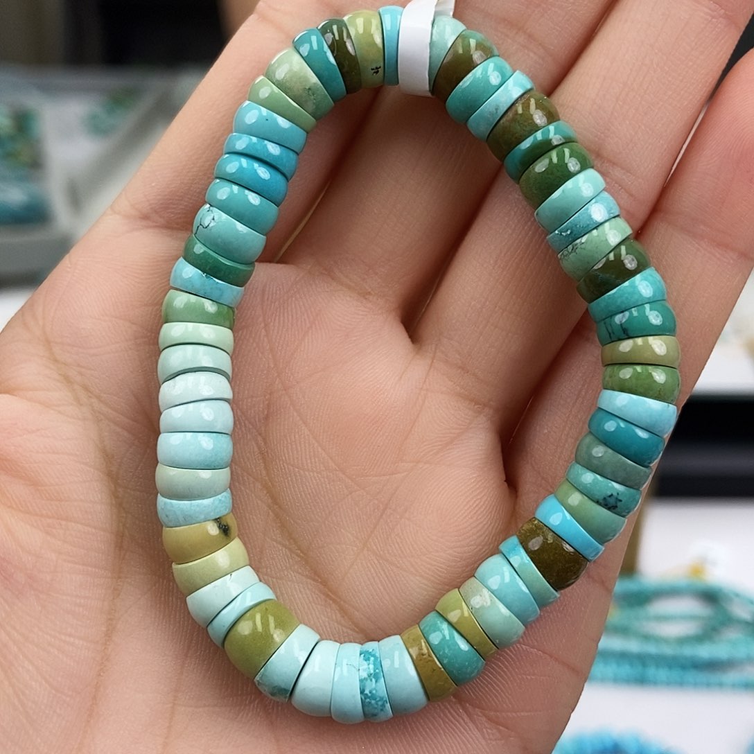 未镶嵌绿松石珠宝奇石