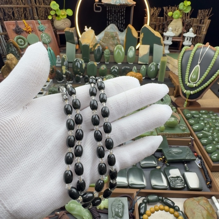 九***狐岫岩老玉（透闪石质玉）未镶嵌颈饰