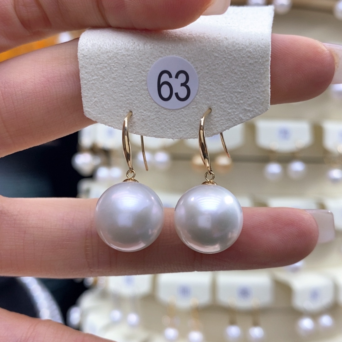 淡水珍珠耳饰18K金镶嵌