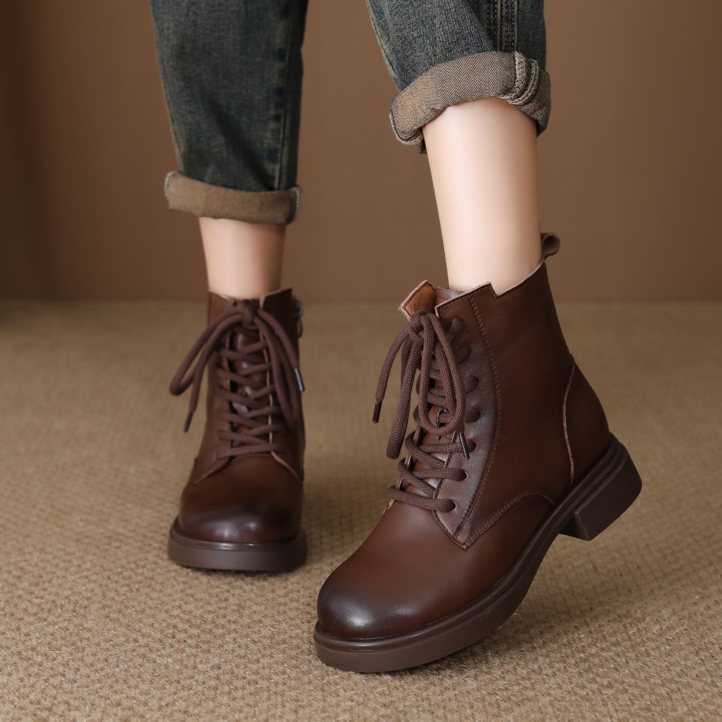 头层牛皮马丁靴女2025冬季新款爆款真皮英伦风复古百搭粗跟短靴