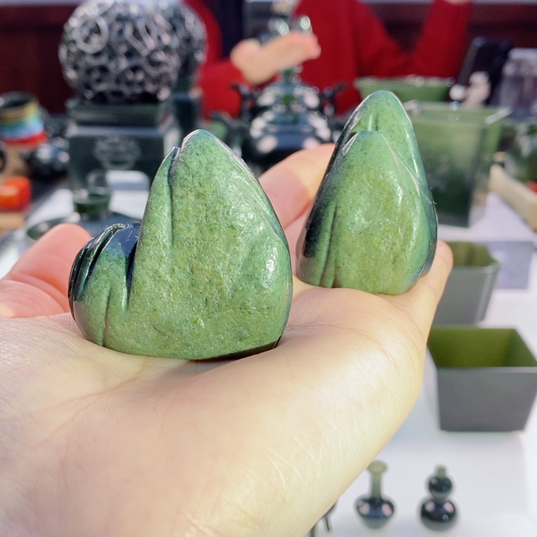 和田玉（青玉）摆件未镶嵌