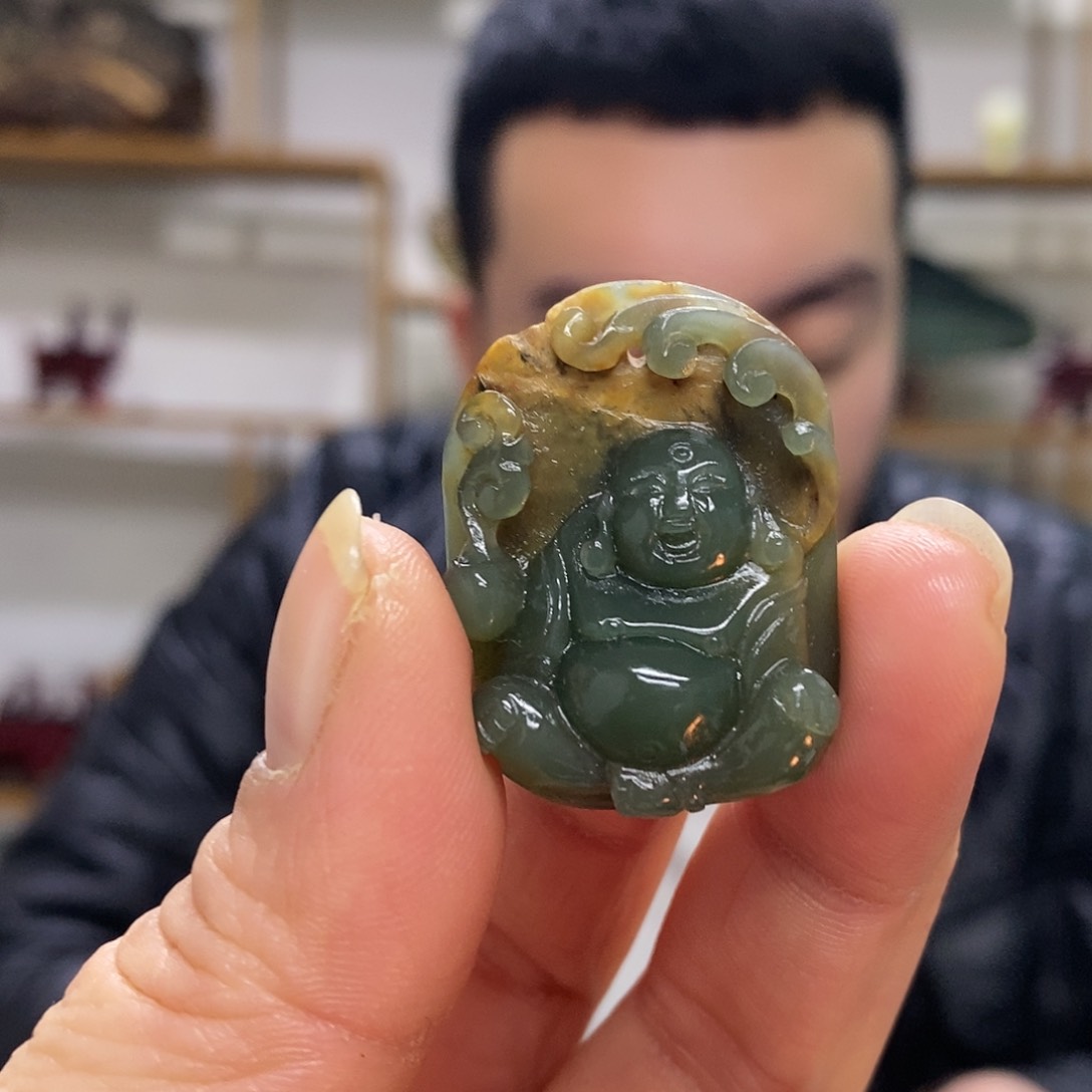 岫岩河磨玉（透闪石质玉）小件未镶嵌