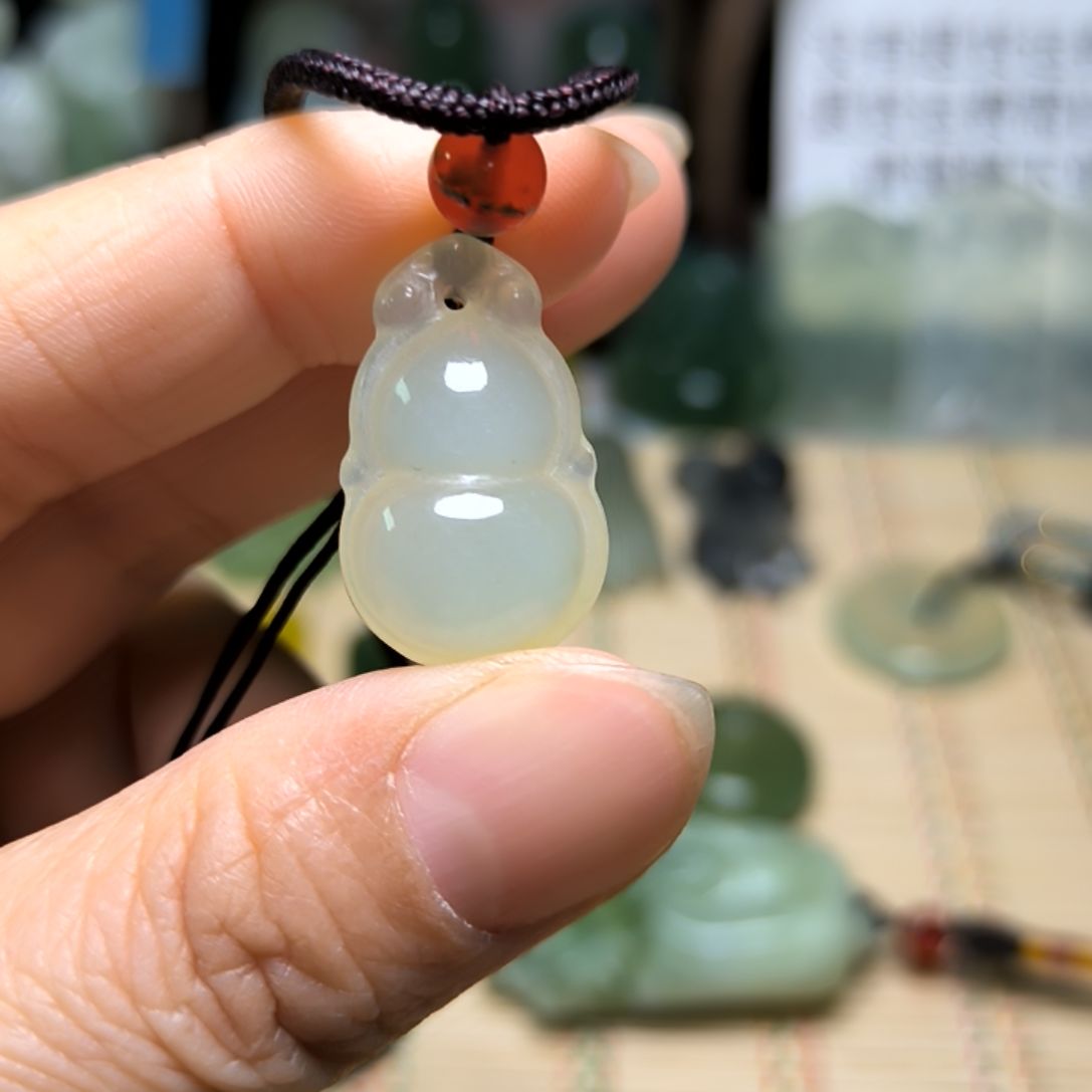 岫玉未镶嵌吊坠(不含链)