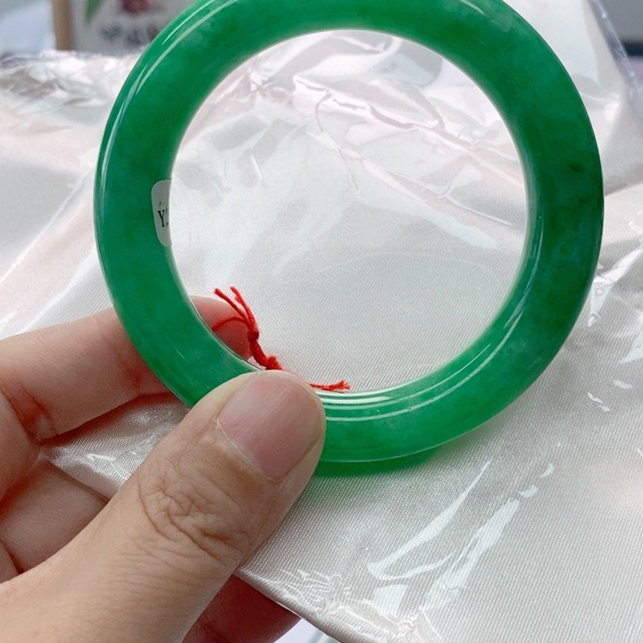 巴***春闪购为准一物一图