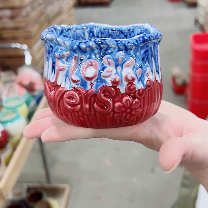 有孔.凑满10元发货多肉陶瓷花盆！