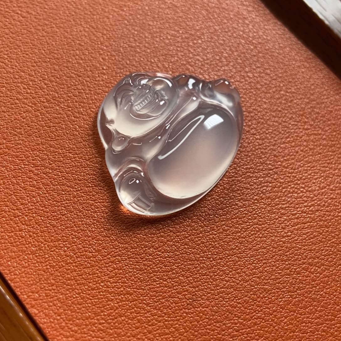 石英质玉颈饰未镶嵌神*