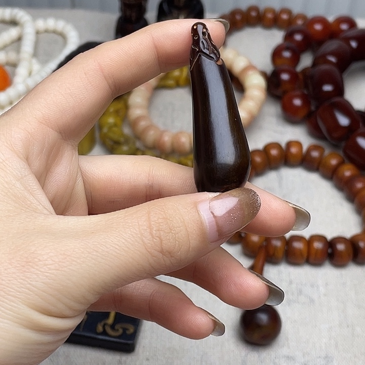 守***华手串/手链牛骨吊坠