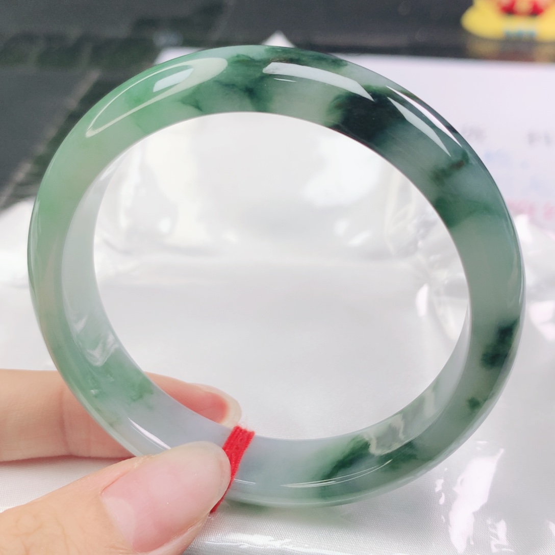 翡翠未镶嵌手镯翡翠56.7冰胶润飘深花正圈