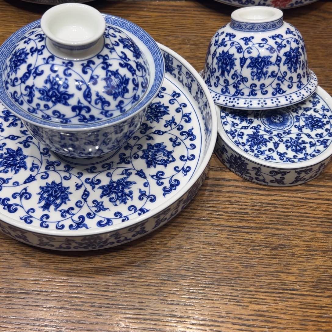 景德镇瓷器精品陈列展品