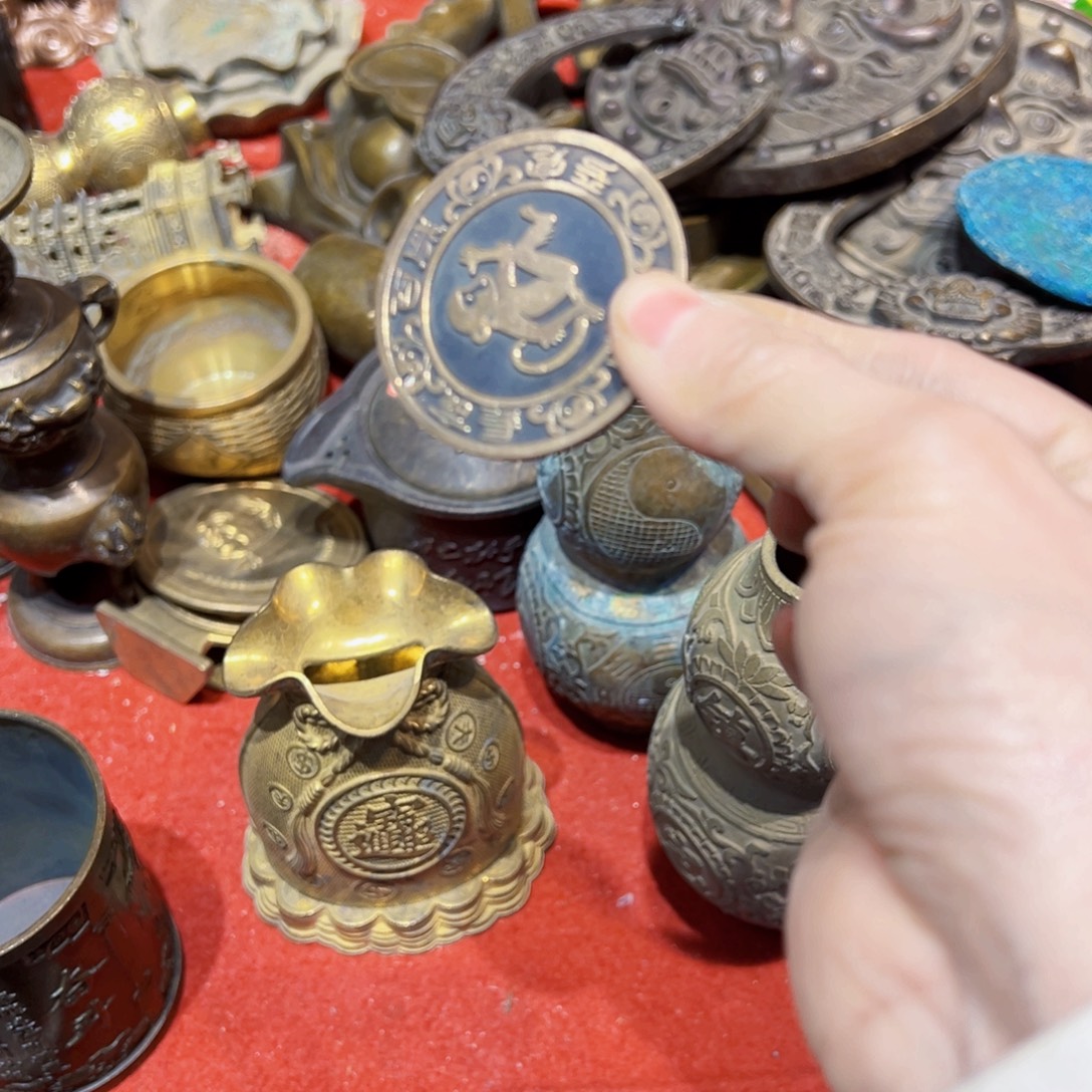 三***生黄铜摆件，文房摆件