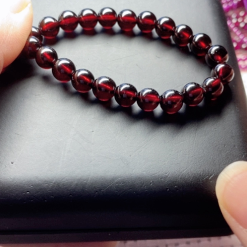 【闪购商品】石榴石手链未镶嵌7酒红色