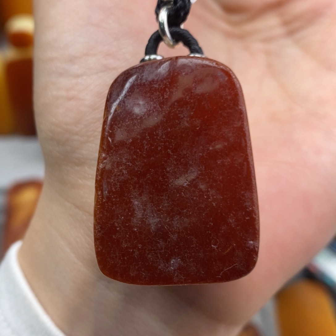 琥珀吊坠(赠链)未镶嵌