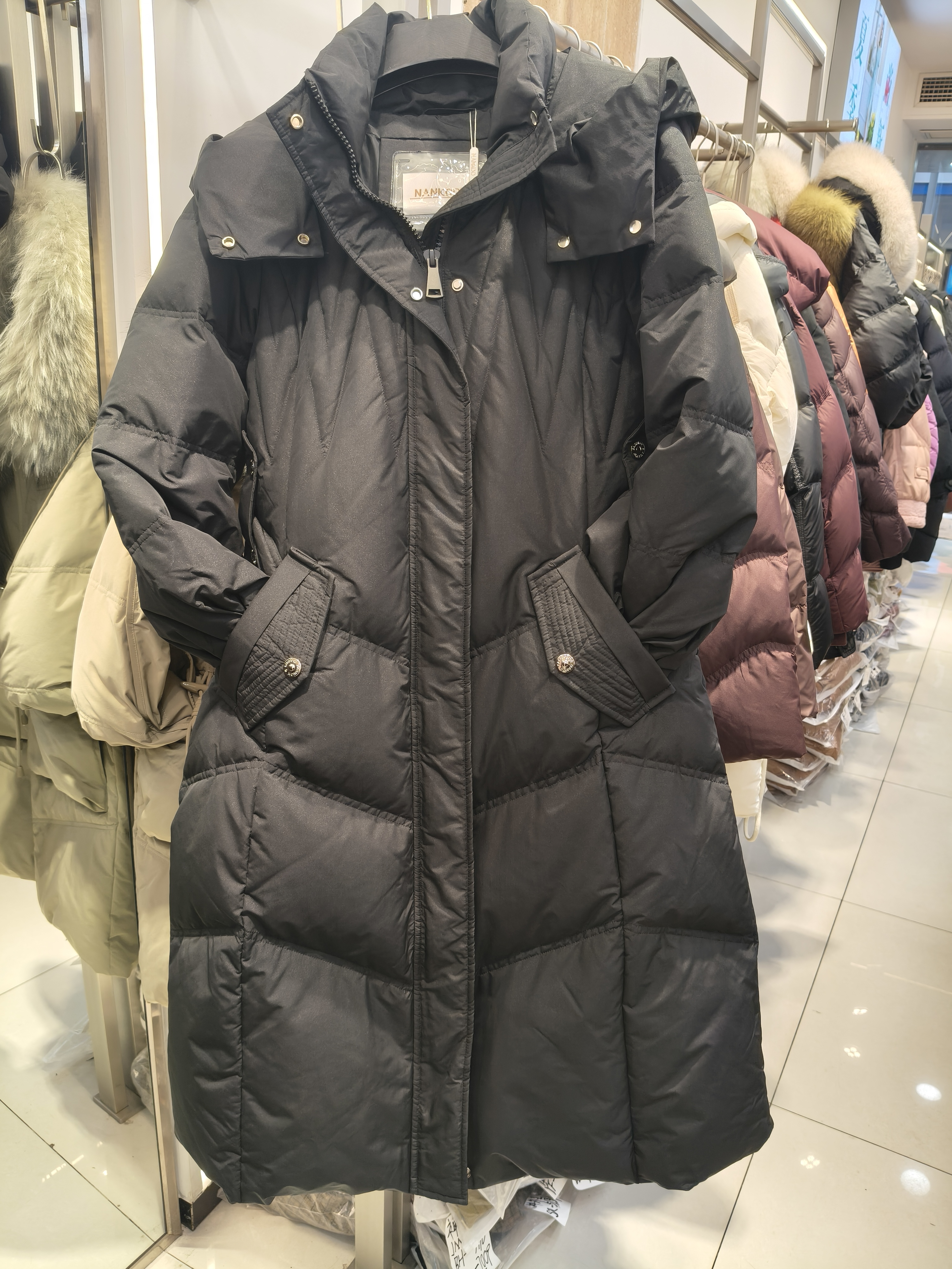 冬季新款长款过膝连帽加厚白鸭绒女休闲百搭