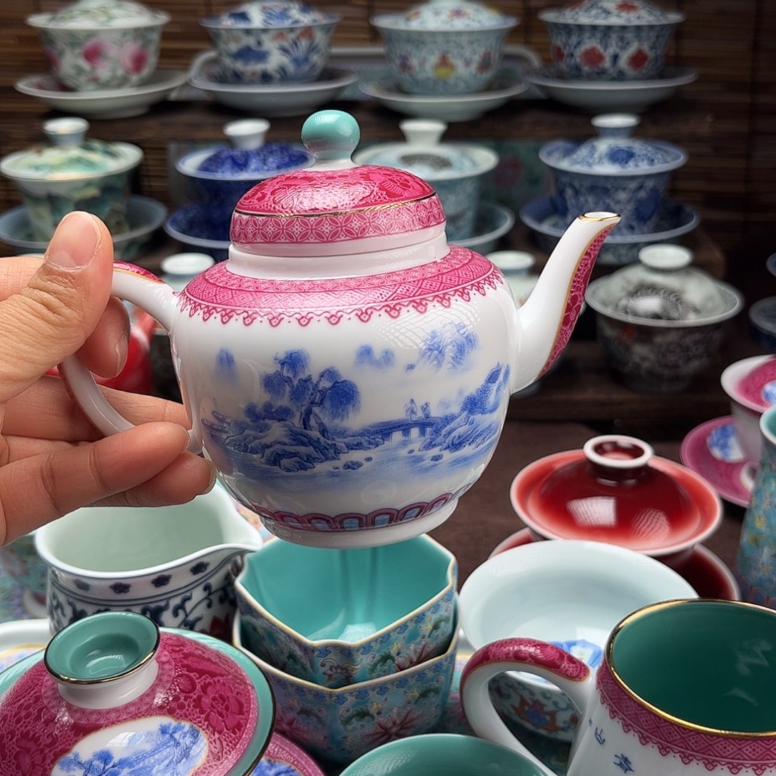 蔡***姐景德镇陶瓷大套组