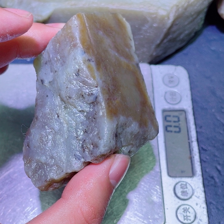 和田玉（糖玉）未镶嵌珠宝半成品