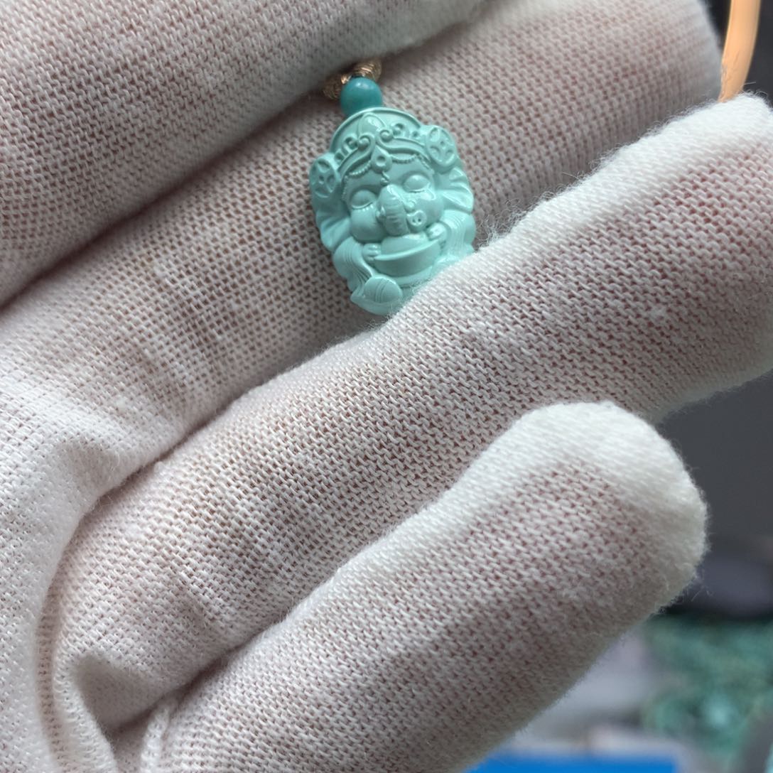 绿松石挂件未镶嵌