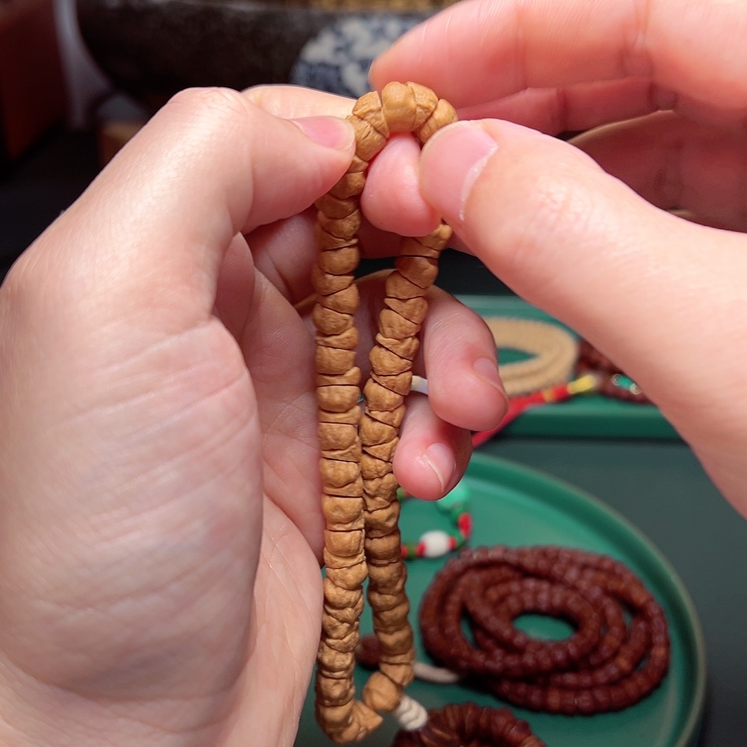 柏香籽/百香籽吊坠175.5