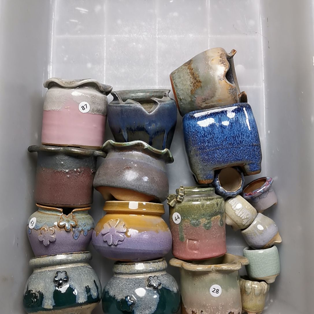 了***然默认微瑕不退不换