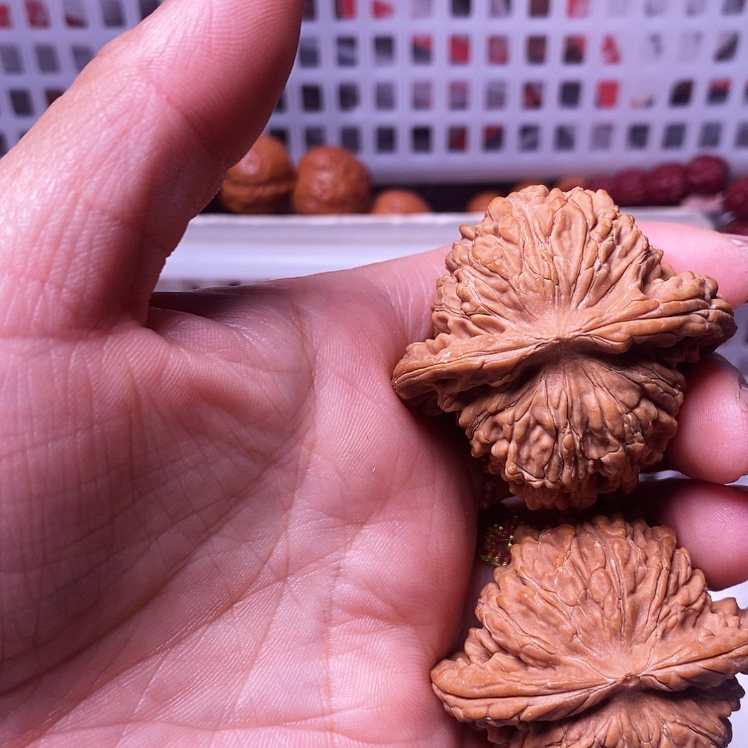 吊坠文玩核桃批****发四座楼